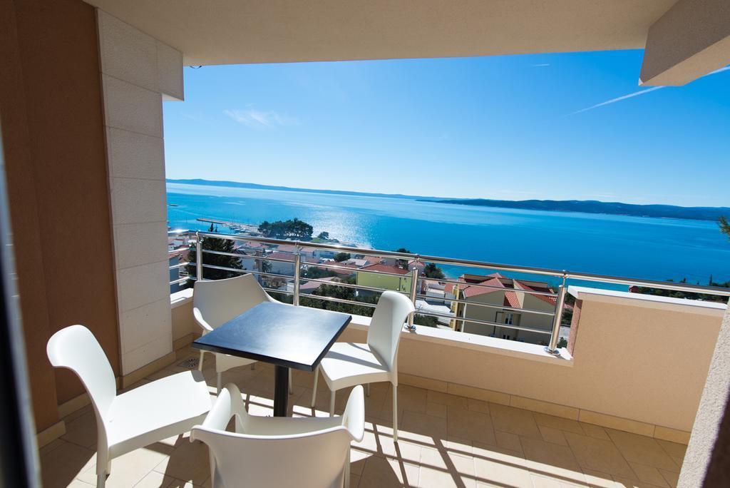 Apartments Karlo Baska Voda Phòng bức ảnh